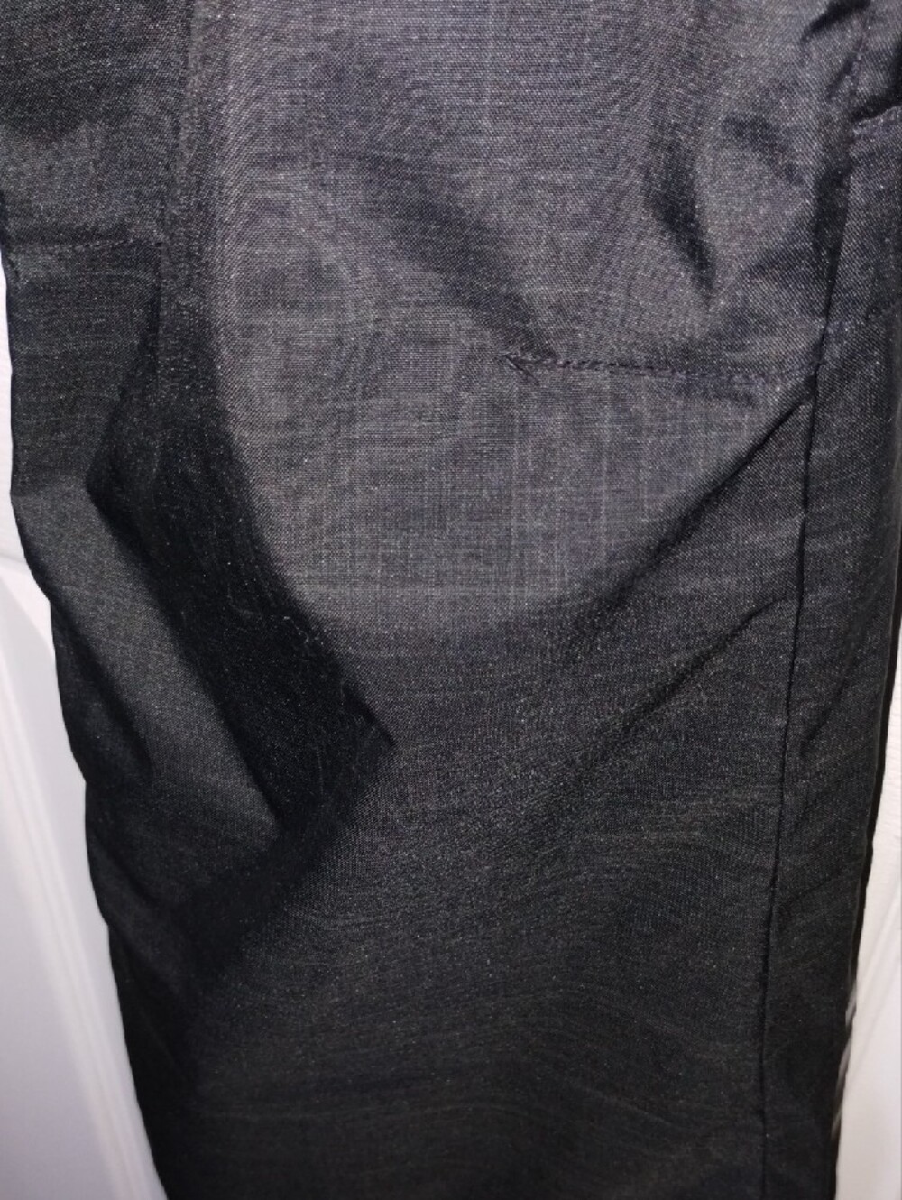 DC Women's Black Cargo Snow Pants with Zippered Pockets .Size L - Picture 7 of 12